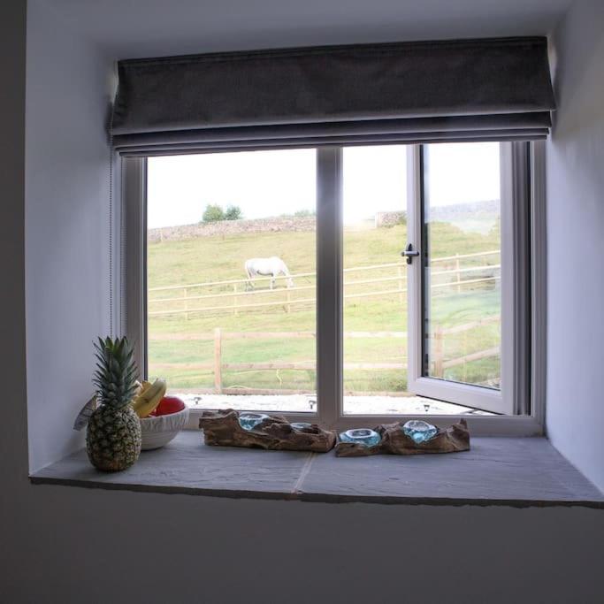 Luxury Detached Peak District Stone Barn - Dog Friendly Villa Hazelwood Buitenkant foto